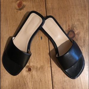 MALO slip on sandals 🌴